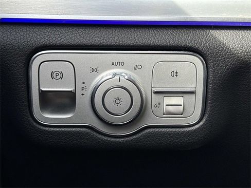 Used 2020 Mercedes-Benz GLE 350 GLE 350 4D Sport Utility image 22