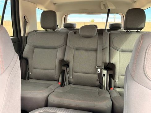 Used 2025 Ford Expedition Active AWD/4WD image 17