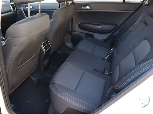 Used 2019 Kia Sportage LX FWD image 5