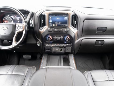 Used 2023 Chevrolet Silverado 3500 High Country image 22