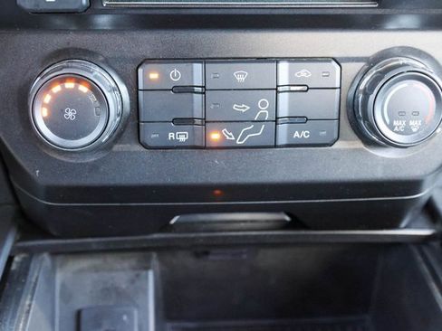 Used 2017 Ford F250 XLT w/ XLT Value Package image 23