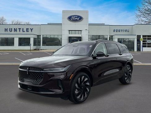 Used 2025 Lincoln Nautilus Black Label w/ Jet Appearance Package AWD/4WD image 1