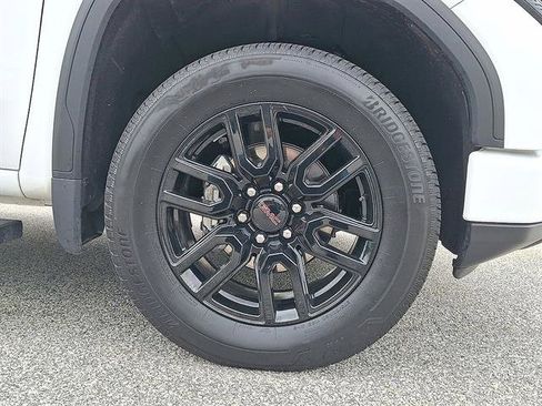 Used 2025 GMC Sierra 1500 Elevation AWD/4WD image 27