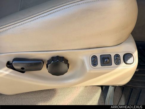 Used 2005 Ford Excursion Limited image 12