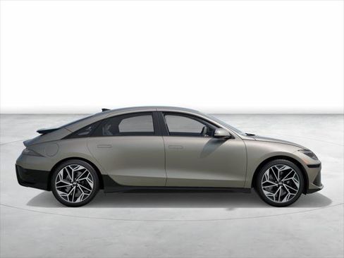 New 2025 Hyundai Ioniq 6 SEL image 7