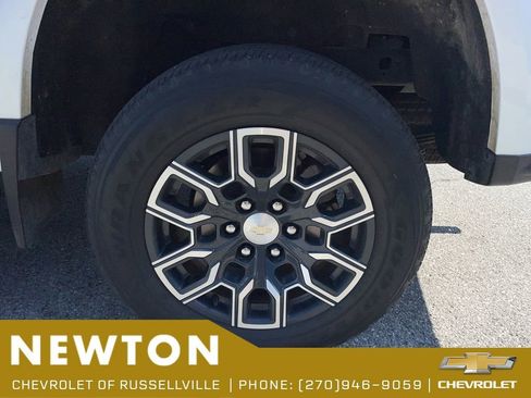 Used 2023 Chevrolet Colorado LT w/ LT Convenience Package III RWD image 15
