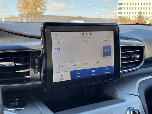 Certified 2022 Ford Explorer XLT w/ Equipment Group 202A image 19