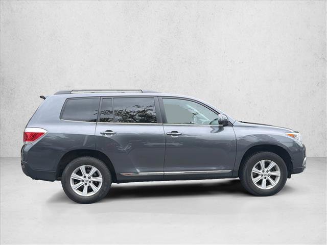 Used 2013 Toyota Highlander SE AWD/4WD image 4