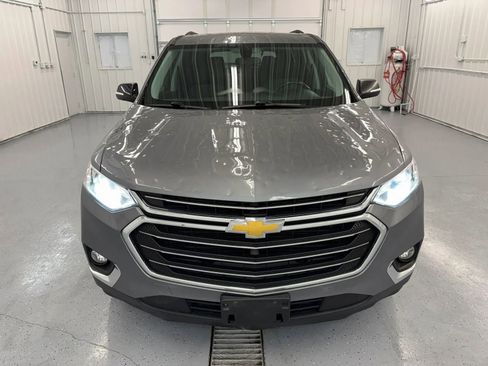 Used 2019 Chevrolet Traverse LT FWD image 11
