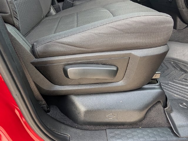 Used 2019 RAM 1500 Warlock RWD image 30