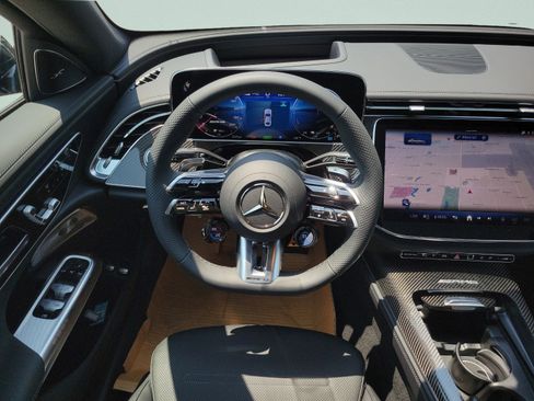New 2026 Mercedes-Benz E 53 AMG e 4MATIC Sedan image 12