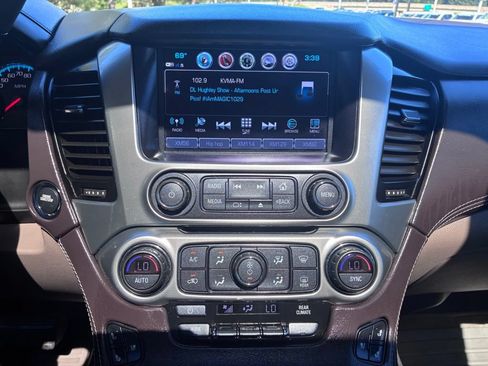 Used 2019 Chevrolet Tahoe Premier AWD/4WD image 27