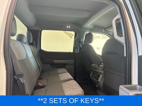 Used 2025 Ford F250 XLT w/ FX4 Off-Road Package AWD/4WD image 9