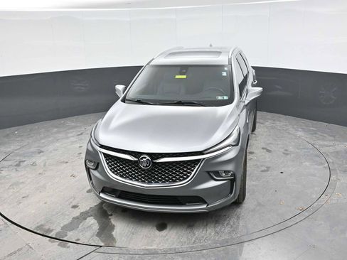 Used 2024 Buick Enclave Avenir image 16