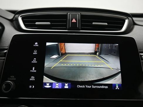 Used 2018 Honda CR-V Touring image 18
