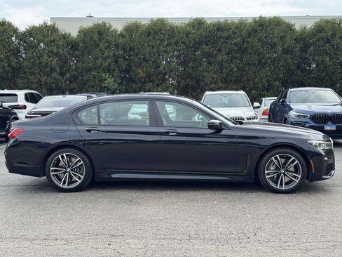 Used 2021 BMW 750i xDrive w/ M Sport Package AWD/4WD image 4