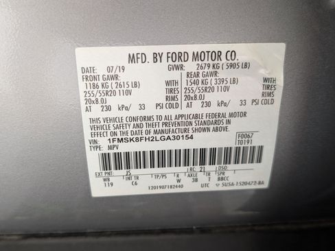 Used 2020 Ford Explorer Limited AWD/4WD image 38