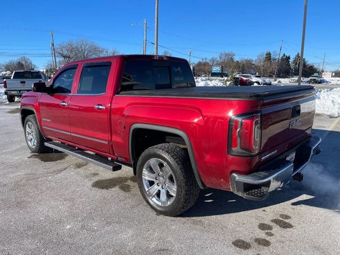 Used 2018 GMC Sierra 1500 SLT image 3