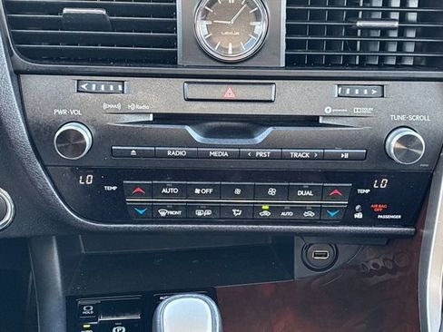 Used 2019 Lexus RX 350 FWD w/ Navigation Package image 20