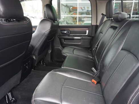 Used 2018 RAM 2500 Laramie w/ Sport Appearance Group image 8