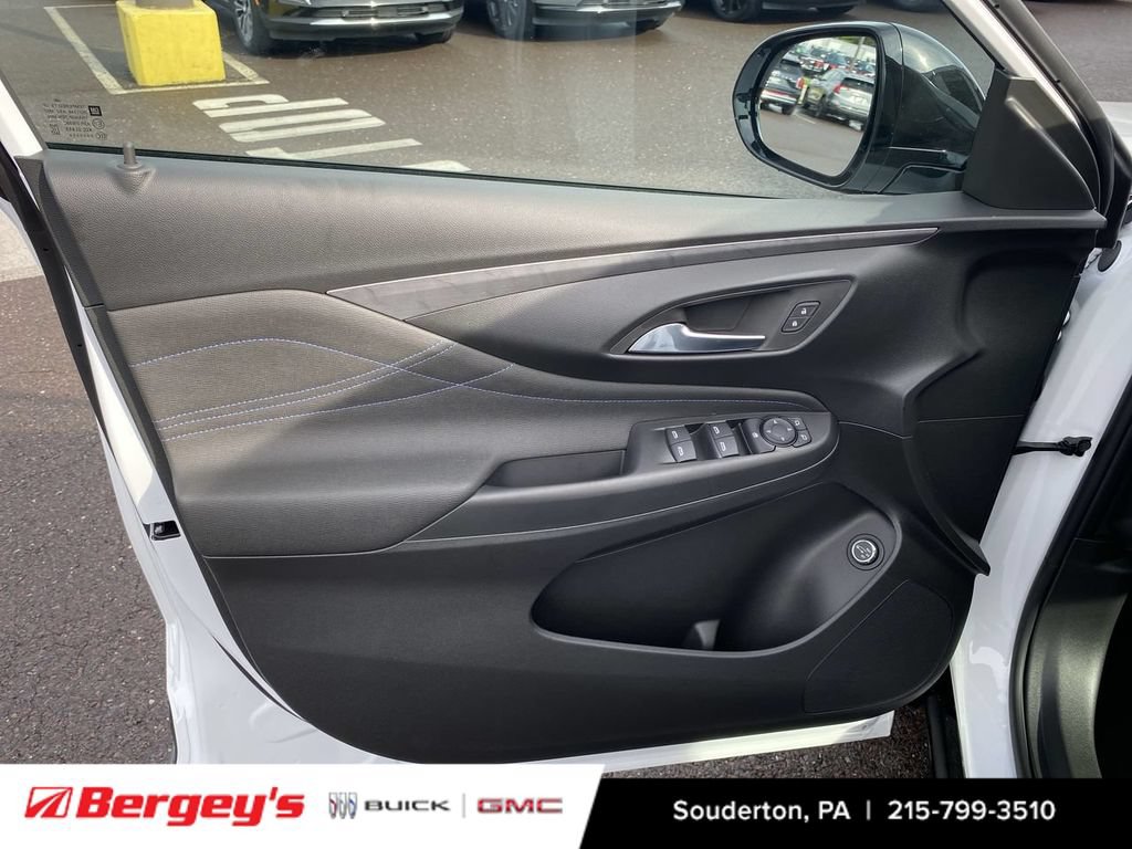 New 2026 Buick Envista Sport Touring w/ Convenience I Package FWD image 24