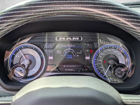 Used 2019 RAM 3500 Limited image 10