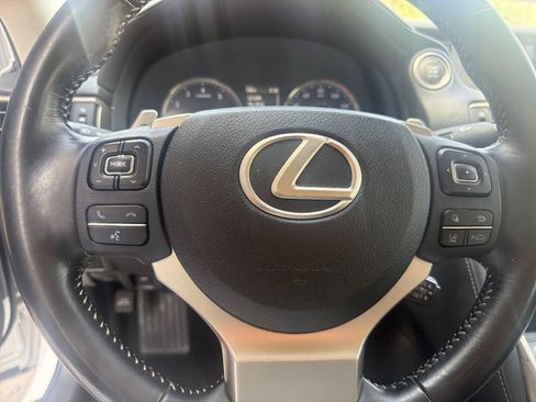 Used 2018 Lexus IS 300 AWD w/ Comfort Package image 14
