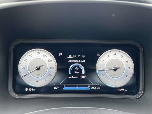 Used 2023 Hyundai Kona Limited FWD image 17