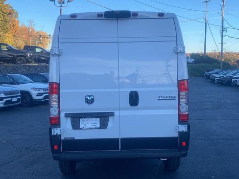 New 2025 RAM ProMaster 1500 w/ Premium Convenience Group image 23