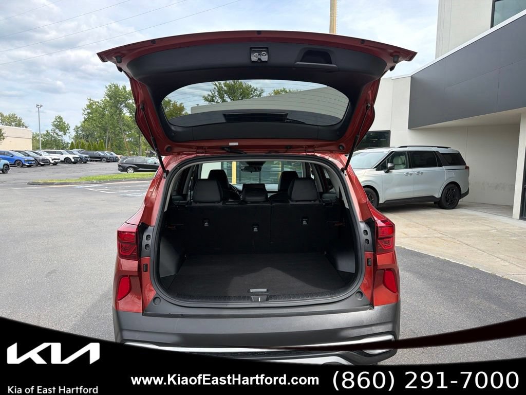 Certified 2023 Kia Seltos S w/ Navigation Package AWD/4WD image 15