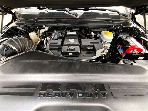 Used 2022 RAM 2500 Limited image 28
