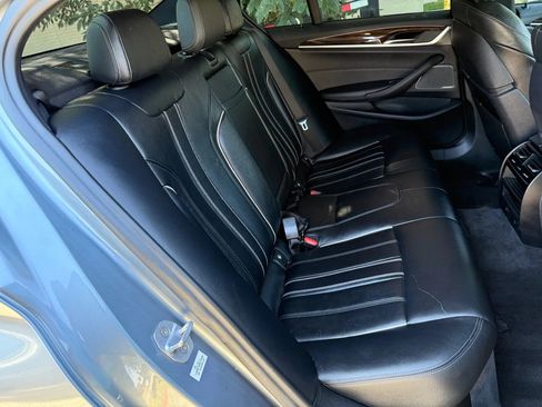 Used 2018 BMW 530e image 22