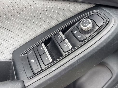 Used 2023 Subaru Crosstrek 2.5i Limited image 33