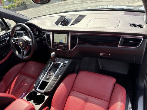 Used 2016 Porsche Macan S w/ Premium Package Plus AWD/4WD image 21