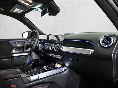 New 2026 Mercedes-Benz GLB 250 4MATIC image 24