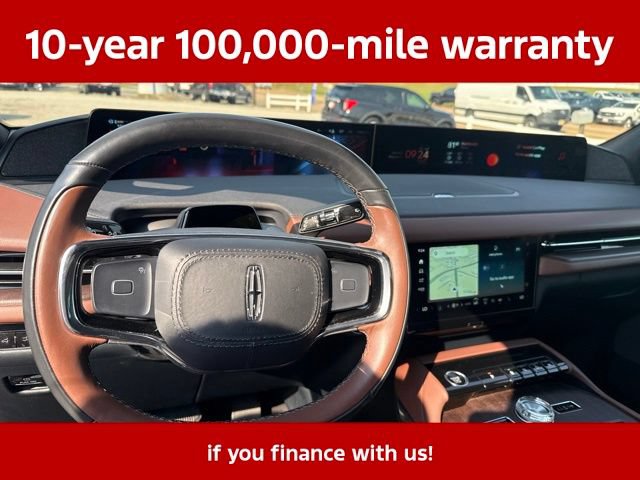 Used 2025 Lincoln Navigator Reserve AWD/4WD image 26