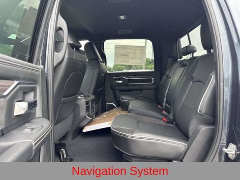New 2026 RAM 2500 Laramie AWD/4WD image 5