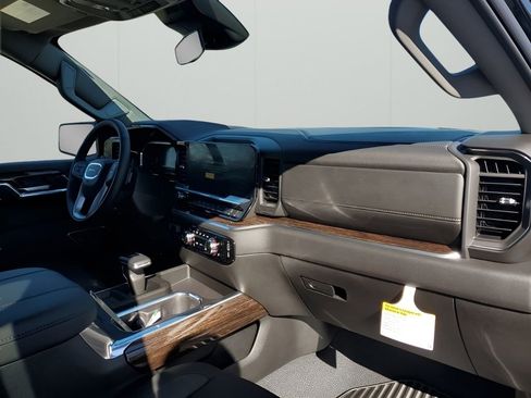 New 2026 GMC Sierra 1500 Elevation RWD image 16