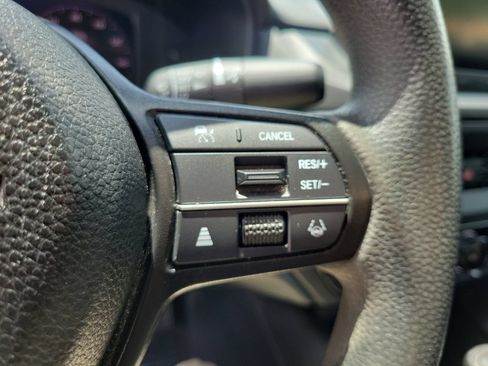 Used 2023 Honda Accord EX image 21