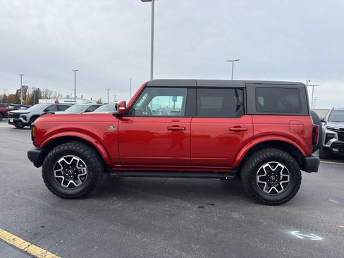 Used 2022 Ford Bronco Outer Banks image 6
