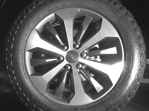 Used 2020 Ford F150 XL w/ Equipment Group 101A Mid AWD/4WD image 9
