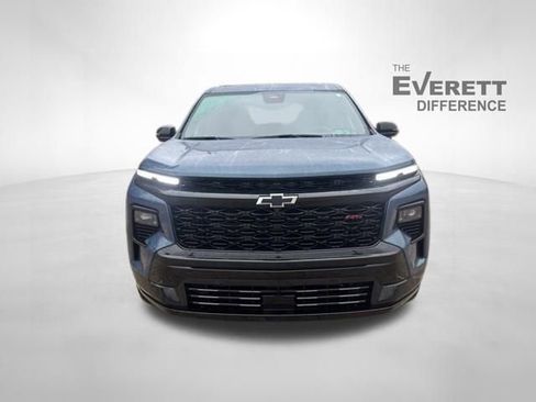 Used 2026 Chevrolet Traverse RS FWD image 2