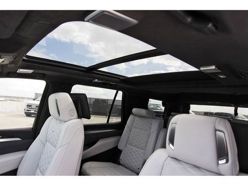 New 2026 Cadillac Escalade Platinum Sport image 24