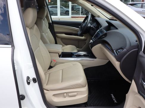 Used 2017 Acura MDX SH-AWD image 48