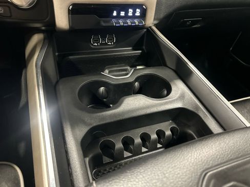 Certified 2022 RAM 1500 Laramie image 25