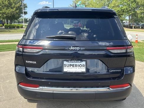 Used 2024 Jeep Grand Cherokee Limited AWD/4WD image 5