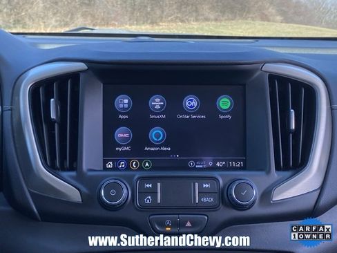 Used 2024 GMC Terrain Denali image 30