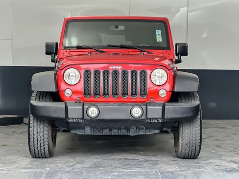 Used 2017 Jeep Wrangler Unlimited Sport w/ Quick Order Package 24S AWD/4WD image 8
