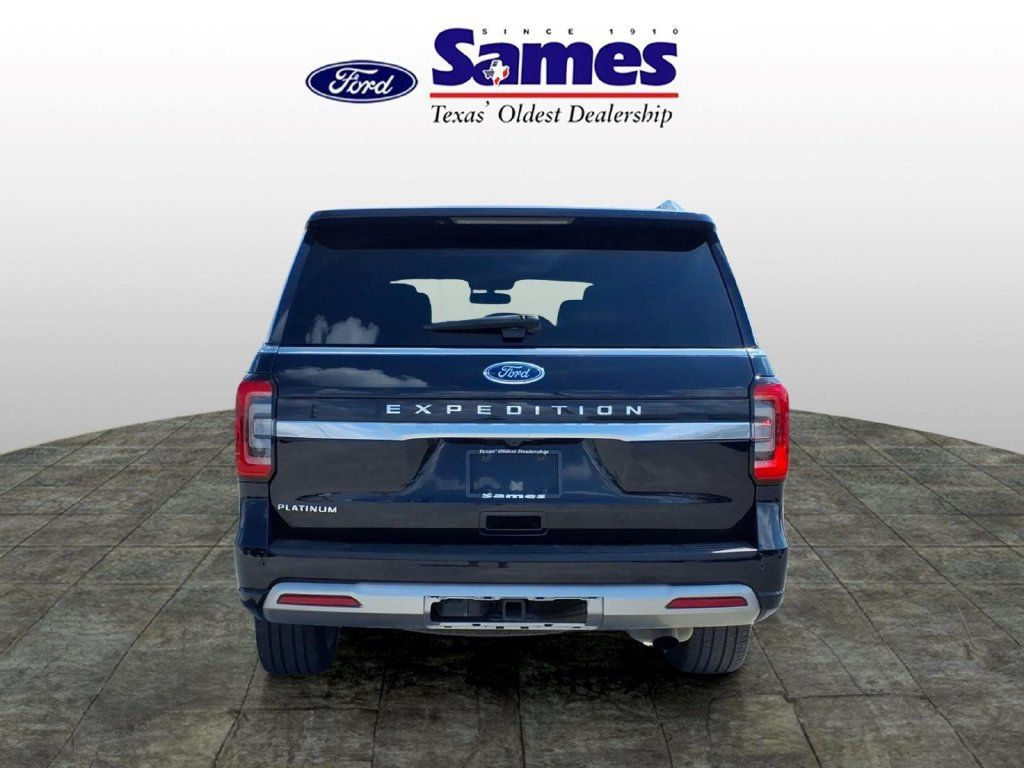 Used 2023 Ford Expedition Platinum RWD image 6