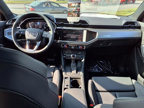 New 2025 Audi Q3 2.0T Premium image 6